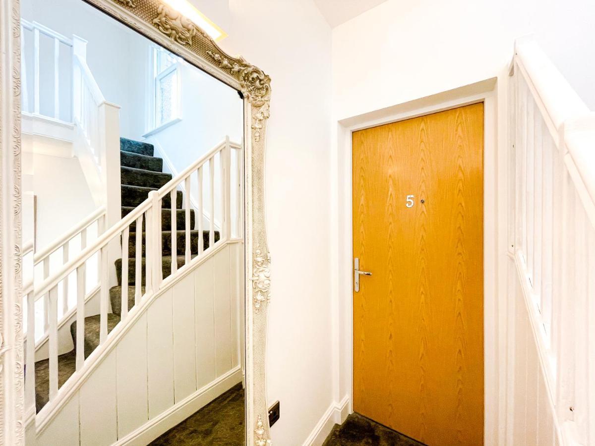 ホテル 46 Ashfield Rd, オルトリンシャン エクステリア 写真